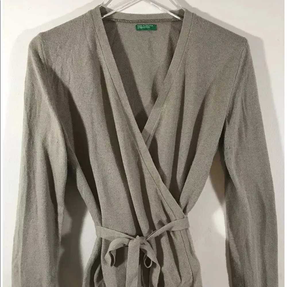 Benetton Women Wrap Sweater Beige V Neck Medium Wool Blend